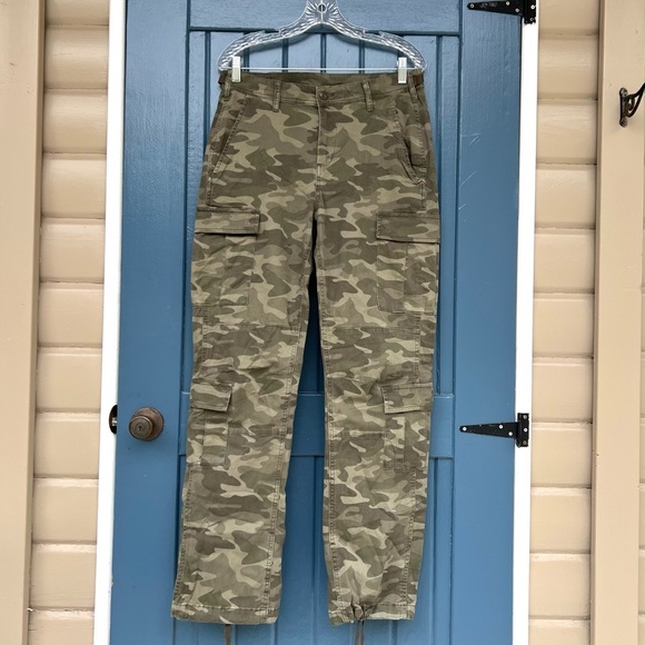 No Boundaries Other - Y2K No Boundaries Cargo camouflage pants with multiple pockets Men Size 30x32